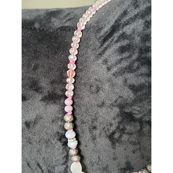 Women's Custom Glass Beaded Fashion Pendant Necklace - Picture 4 of 10